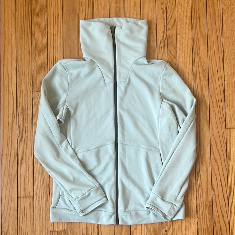 Adidas Women’s Medium Foam green Zip-Up Sweater Jacket